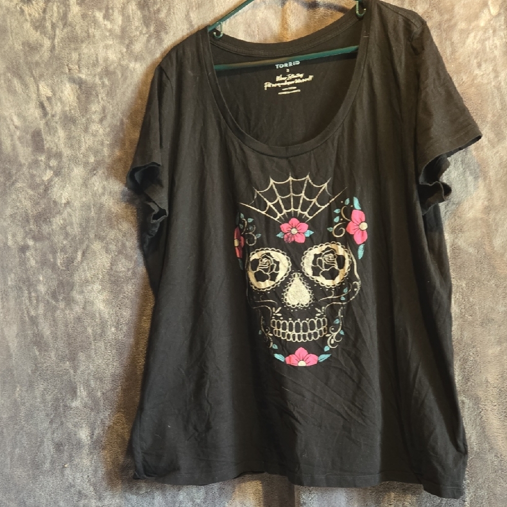 Torrid Black Skull Graphic Tee